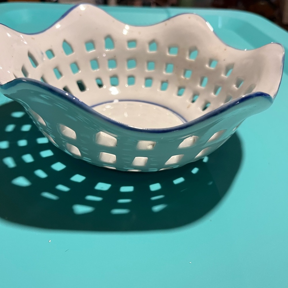 White and blue porcelain “bread basket” imported.